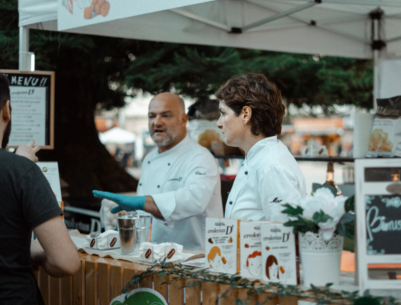 Behind the Scenes: Unveiling the Secrets of Foodorama’s Street Food Traders